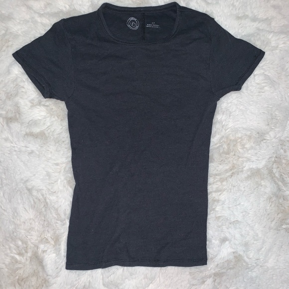 [SOLD] Urban Outfitters ribbed tee black - Picture 1 of 4